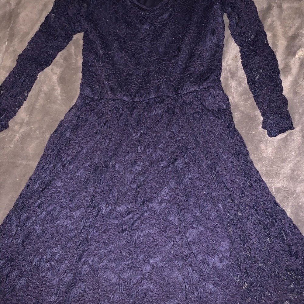 Dress - Picture 2 of 3